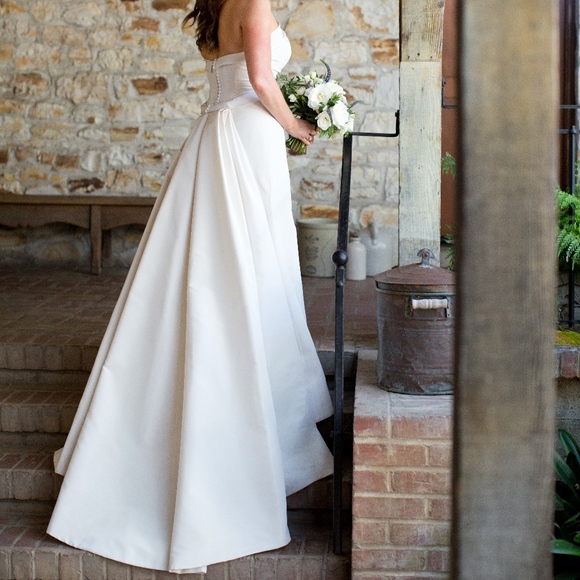 Carolina Herrera bridal gown